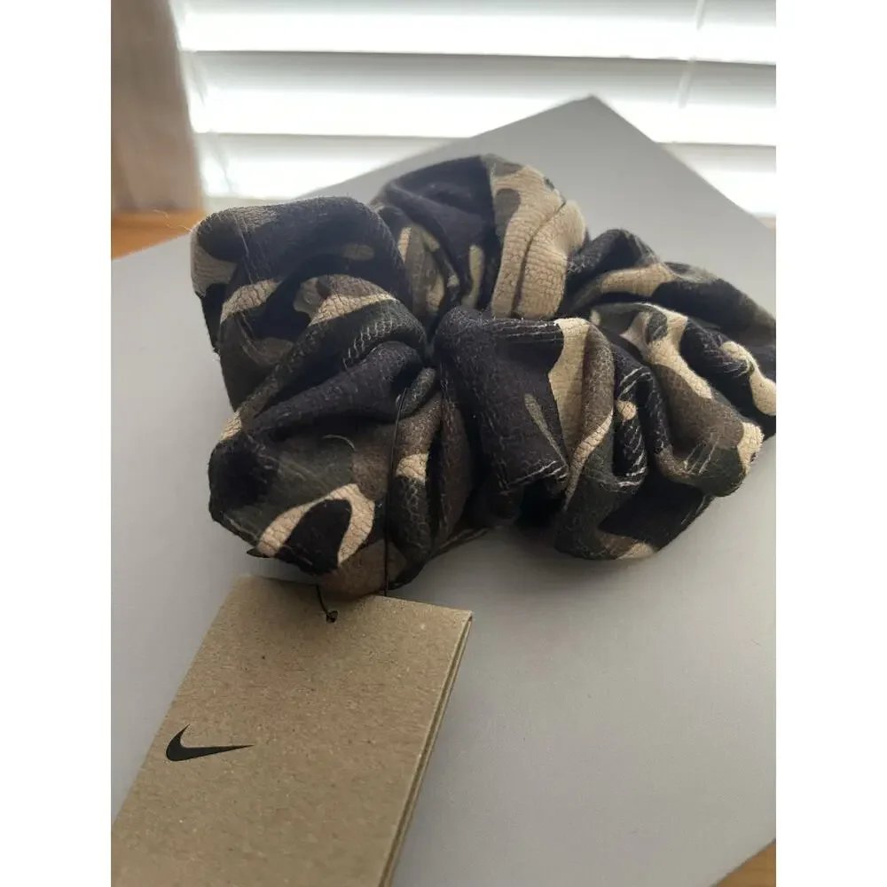 Nike Womens Gathered Hair Tie Hairband Large Scrunchie Camo Gym Dri Fit - NEW!